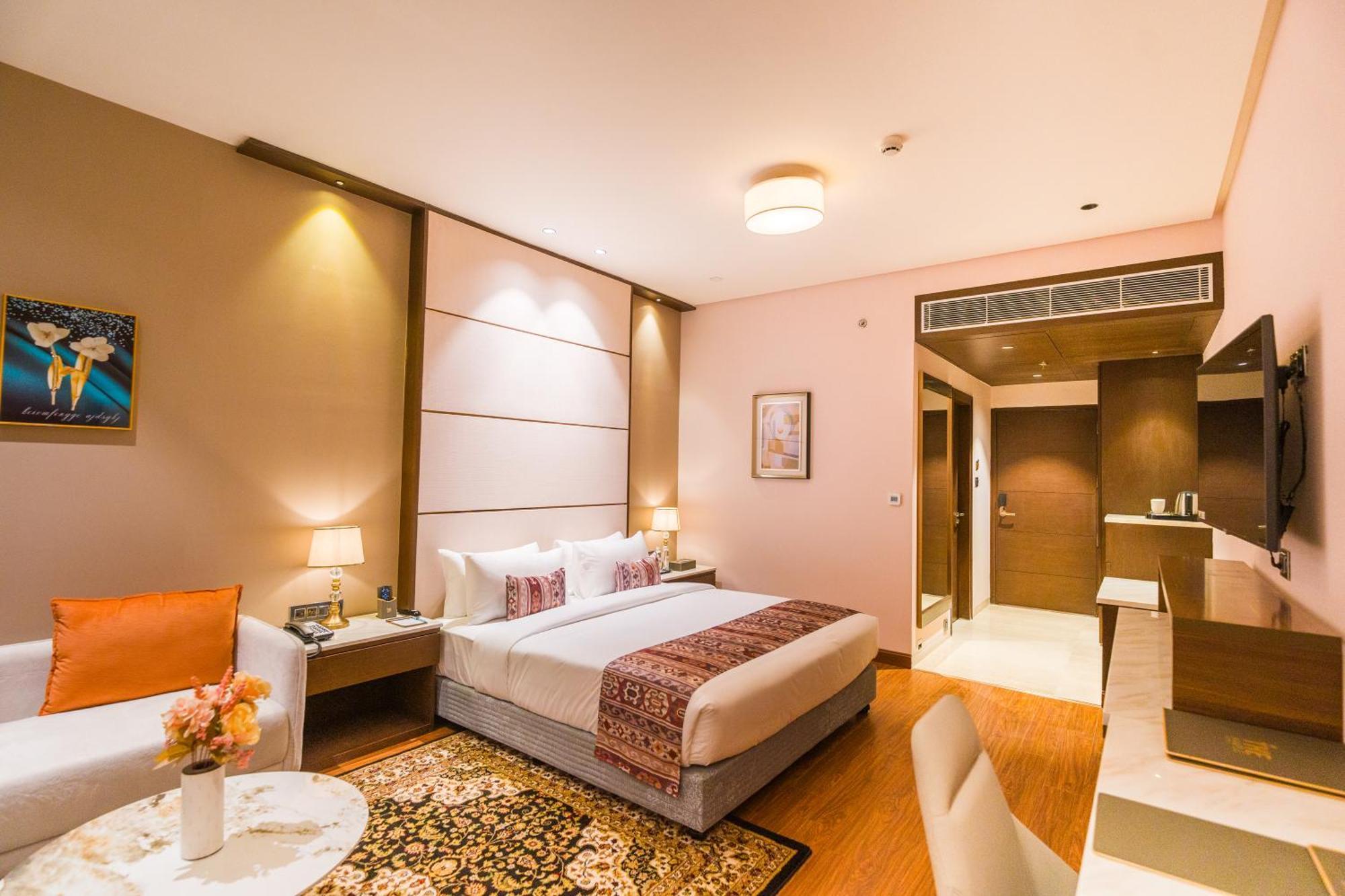 The Maple Hotel Bhopal Exterior foto